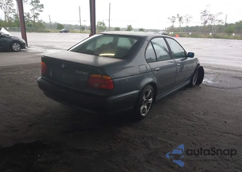 2000 BMW 528Ia из США, поврежденный, VIN WBADM6348YGV00706